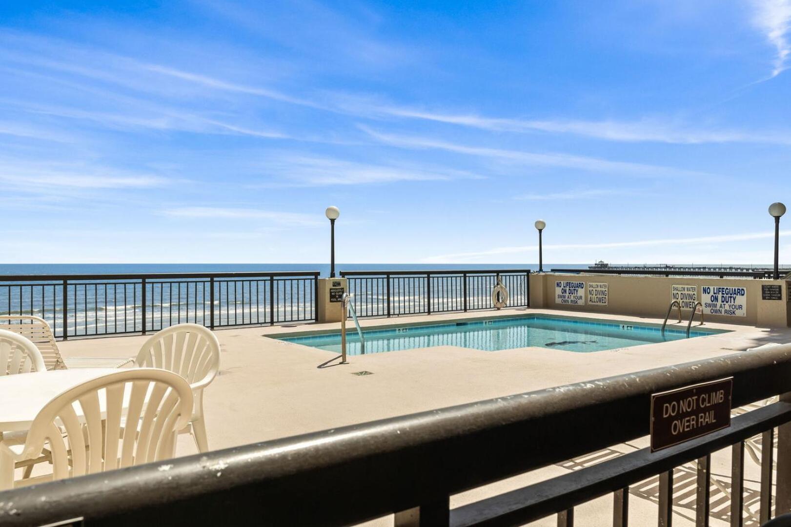 Beautiful 2 Bedroom Apartment In Cherry Grove With Stunning Views Buena Vista 402 マートルビーチ エクステリア 写真