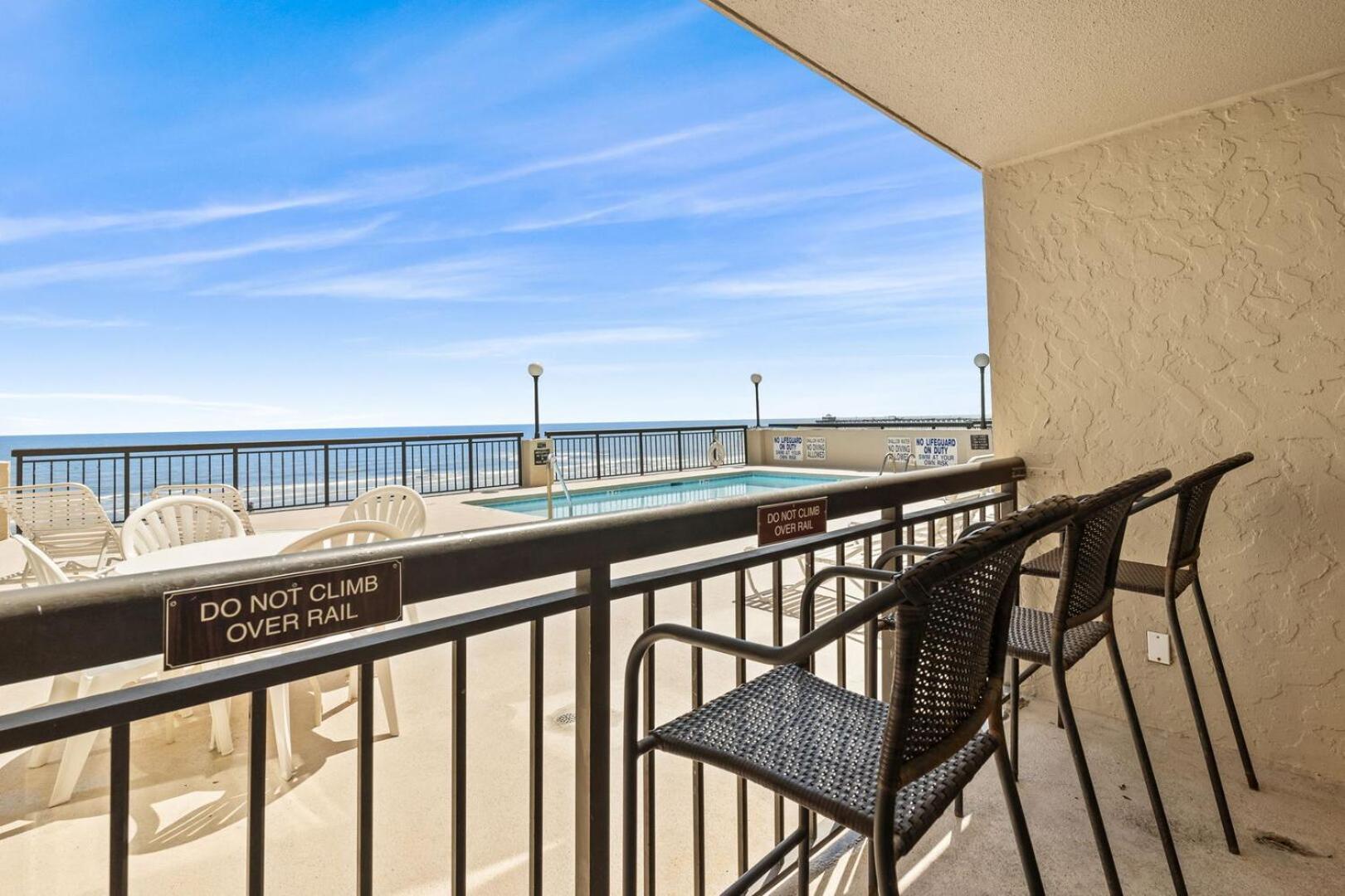Beautiful 2 Bedroom Apartment In Cherry Grove With Stunning Views Buena Vista 402 マートルビーチ エクステリア 写真